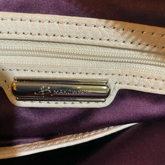 B. Markowsky silver metallic leather satchel handbag - Picture 8 of 11